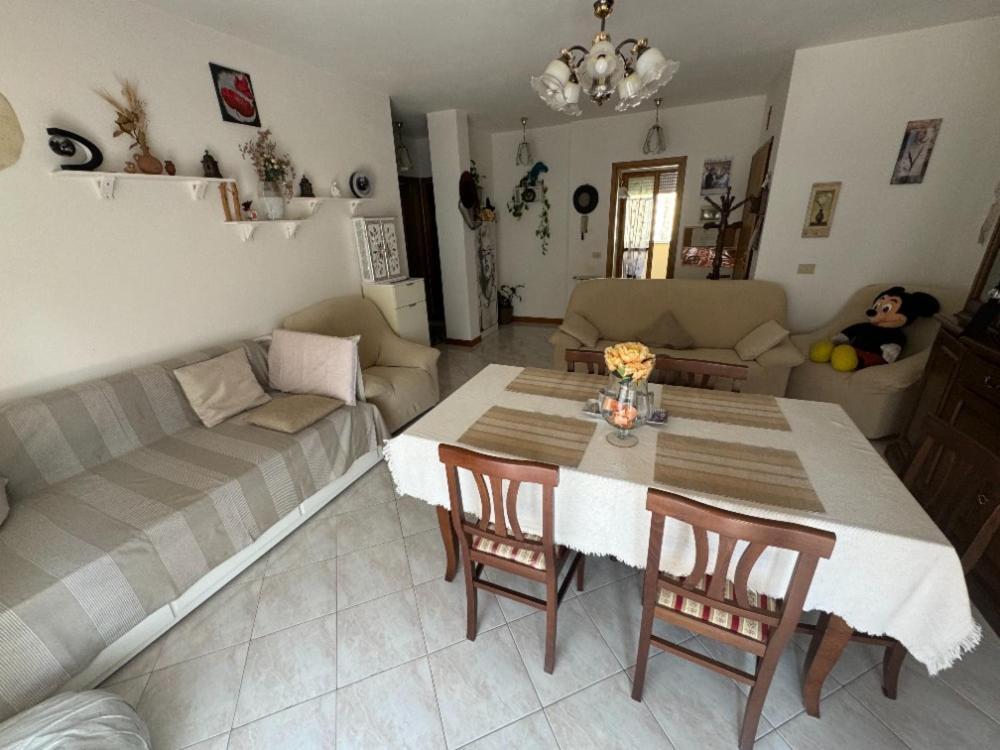 Bellissima Stanza Con Parcheggio Gratuito Apartment Cinquale Exterior photo